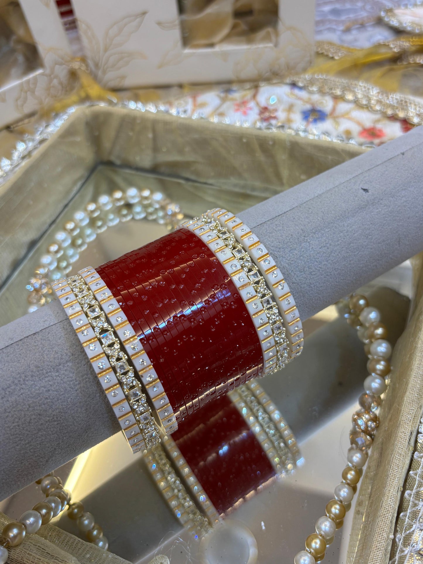 SHORT CHURA WITH TRADITION AND AD TOUCH