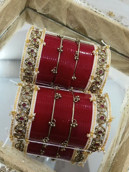 A DESIGN THAT WILL ENHANCE YOUR LOOK