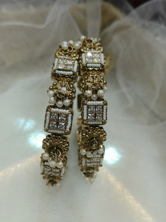 POLKI BANGLES IN KASHMIRI STYLE