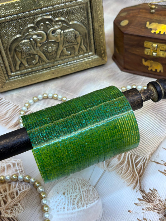 SHIMMERY BANGLES